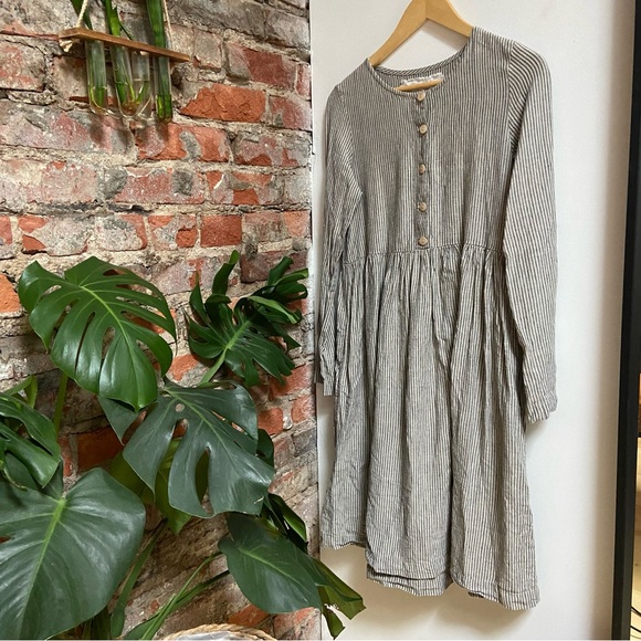 SOLD | NotPerfectLinen | Mama Midi Dress | Natural Grey Stripe | XS - Picture 3 of 7